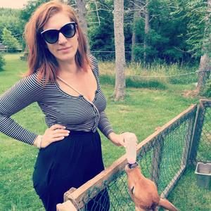 Meet your Posher, Louisa